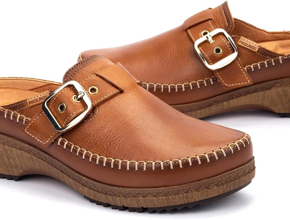 Pikolinos Womens Pikolinos Clogs Leather Granada for Woman Color Brandy(Brandy)
