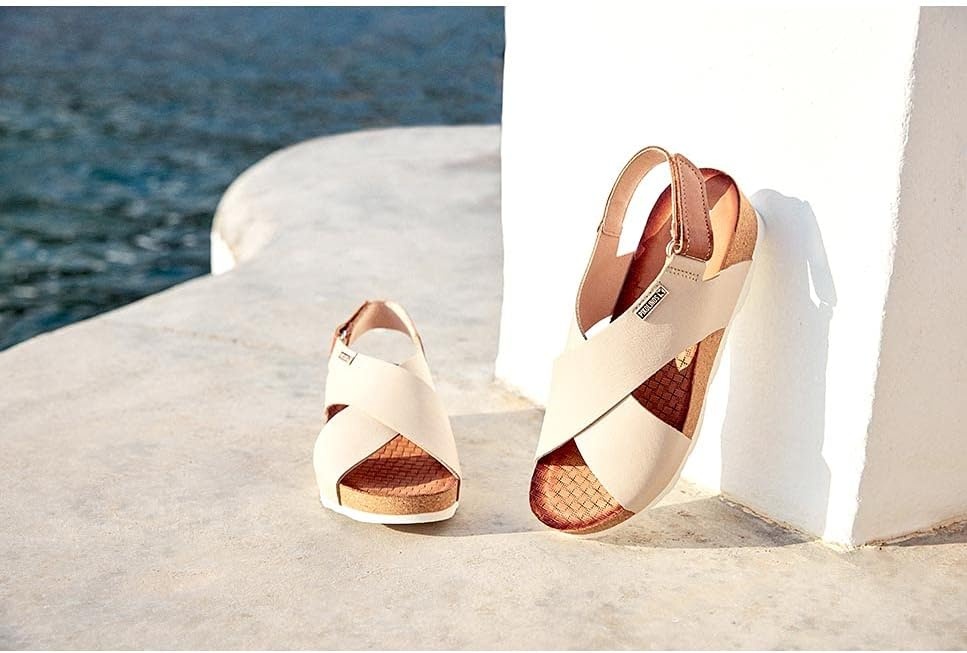 PIKOLINOS Mahon W9E-0912 Women’s Sandals(Marfil)