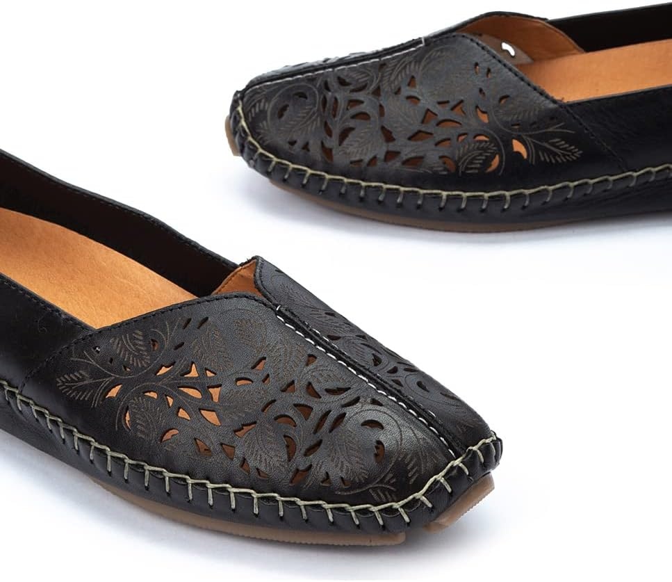 PIKOLINOS Jerez 578-4976 Women’s Slip-On Moccasins – Premium Calfskin Leather – Removable Cushioned Insole, Flexible Sole, Lightweight Everyday Comfort(Black)
